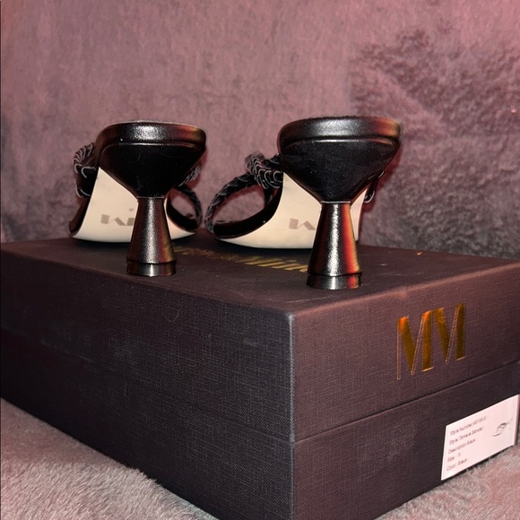 Elegant Black Tamara Sandal Heels - Picture 4 of 8